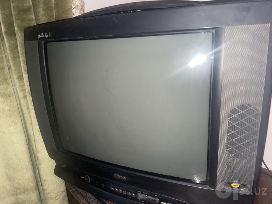Продам телевизор