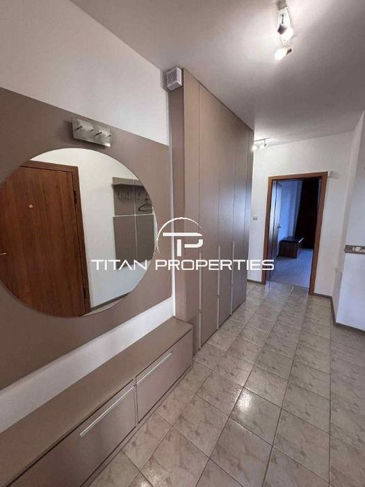 Дава се под наем Тристаен апартамент в Пловдив, Център - 94 кв.м за 765 € - Снимка #8