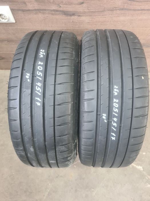 2бр.205/45/17 MICHELIN