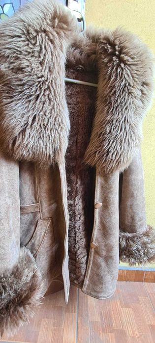 Cojoc de Orăștie îmblănit damă – călduros și elegant, stare impecabilă