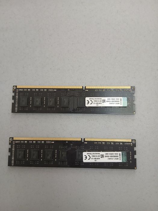 Kingston DDR3 8GB 1600MHz Operativ Xotira (RAM) Sotiladi 2ta