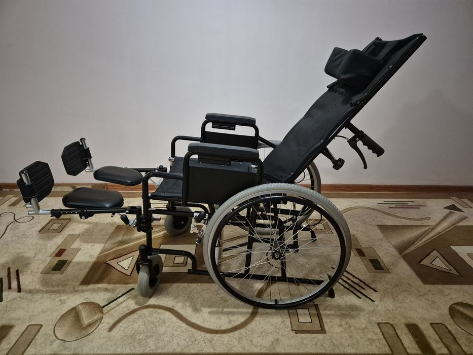 Инвалидная коляска