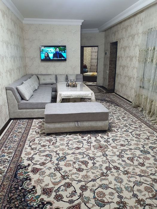 Srochna dacha  bochka 5 sotik  3 xona  basseyn hamma sharoit bor