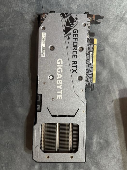 Продаю Gigabyte RTX 3060ti Gaming OC 8gb