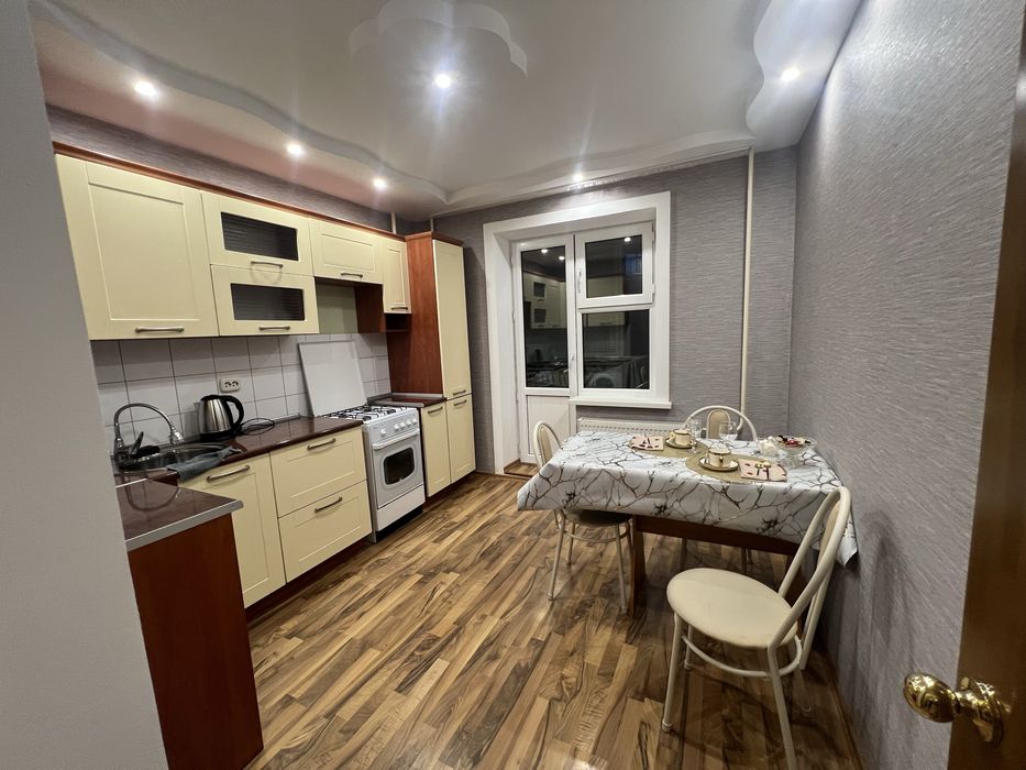 Квартира час 1500