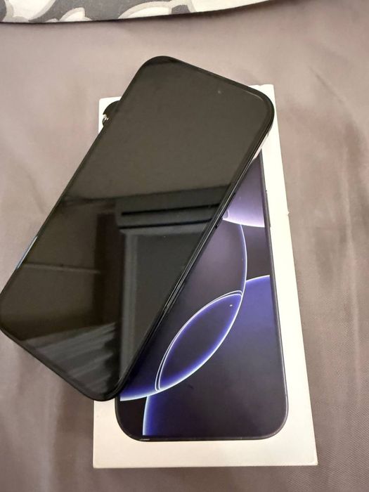 Айфон 16 про 128 идаллл