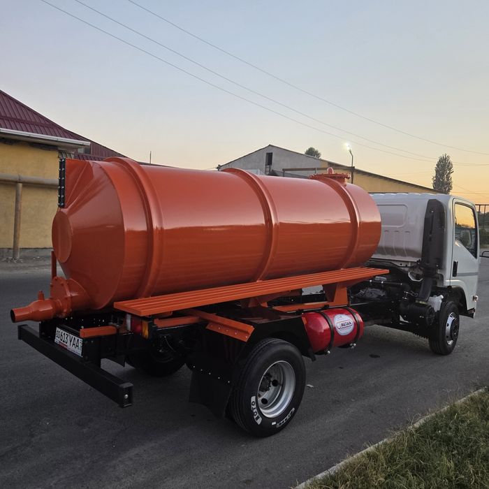 Isuzu assenizator gavnovoz sotiladi