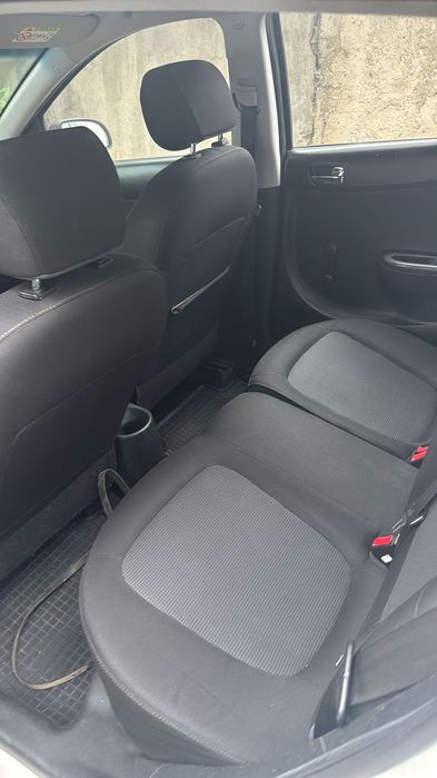 Vând Hyundai i20 motor defect