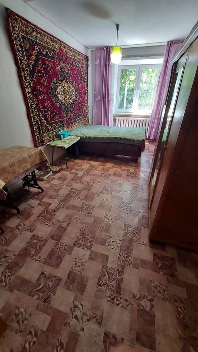 Отдам бесплатно мебель срочно