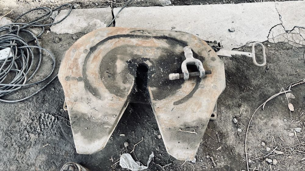 “седло” грузовика