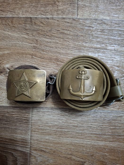 Продам бляха  советский