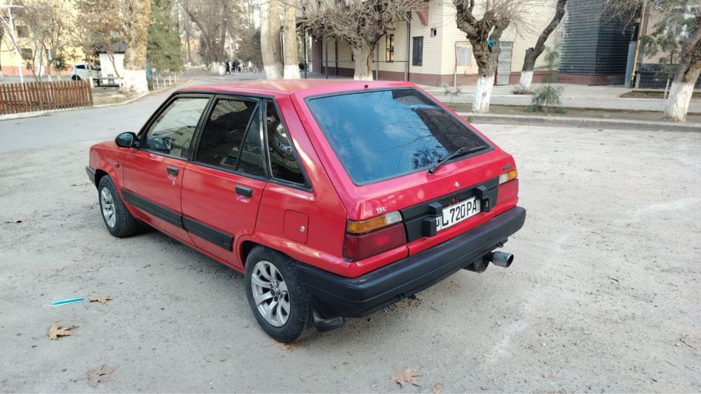 Toyota Corsa сотилади