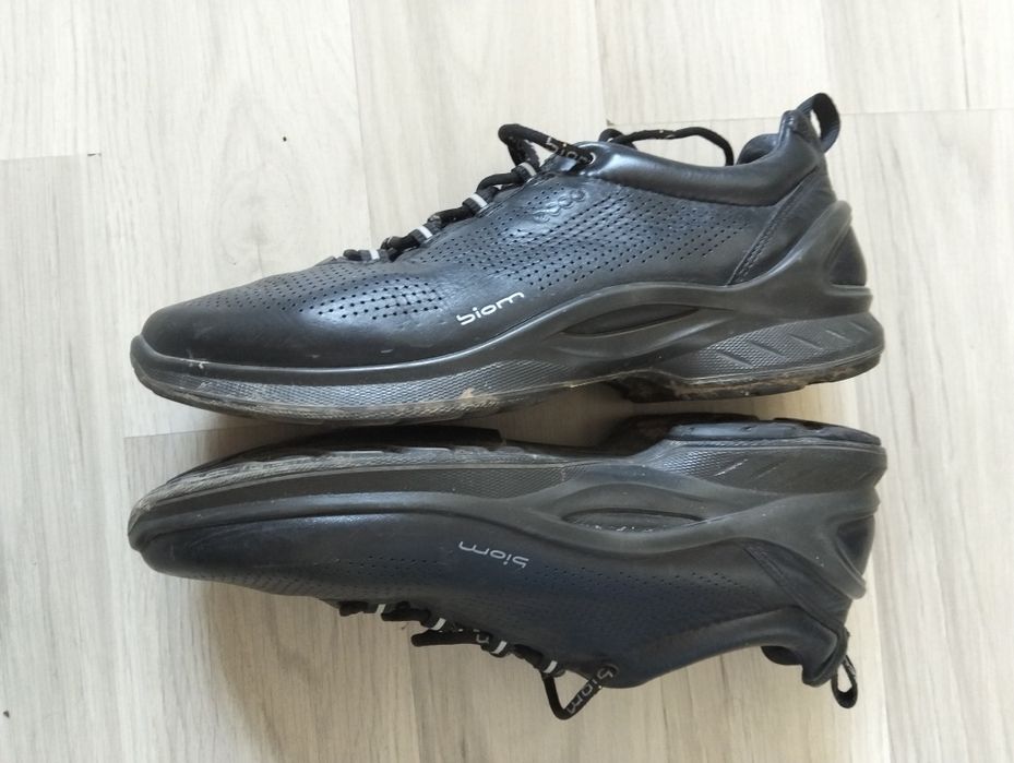 Adidași din piele Ecco Biom nr 37