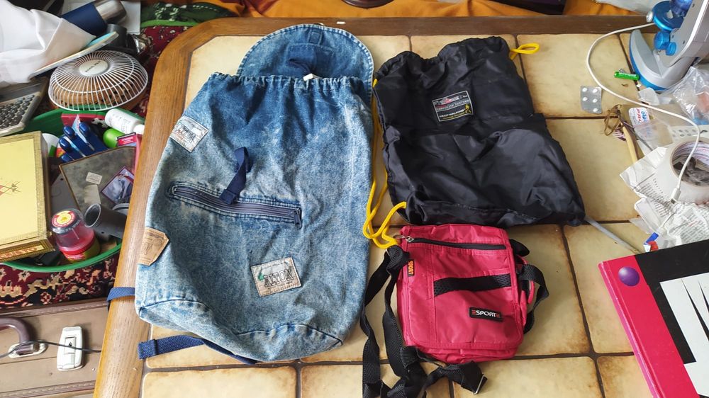 Vand genti de voiaj si calatorii