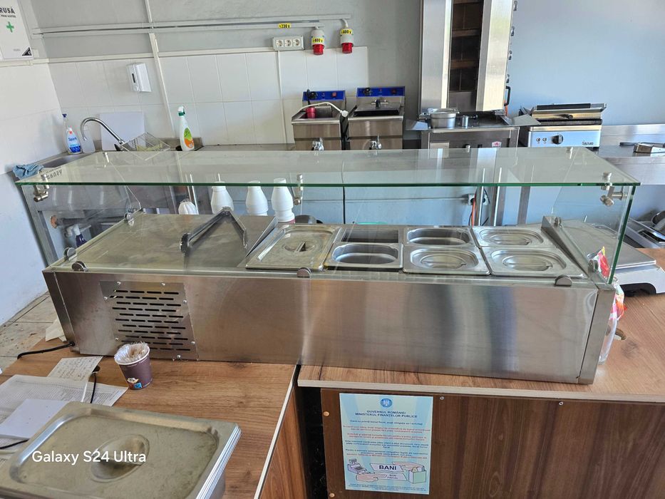 Vând echipamente profesionale Fast-Food / Restaurant + mobilier sală