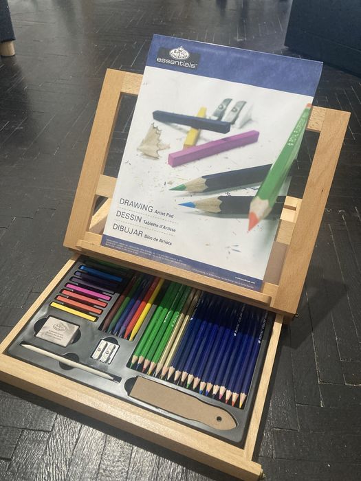 Set de desen cu sevalet Royal Langnickel