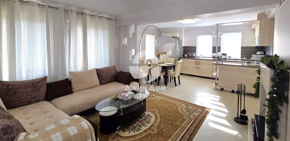 Продава се Къща в Поморие - 167 кв.м за 1145 €/кв.м - Снимка #2