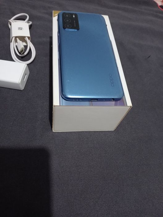 oppo a 16   4/64 gb  ideal holati  dastavkasi narxini ichida