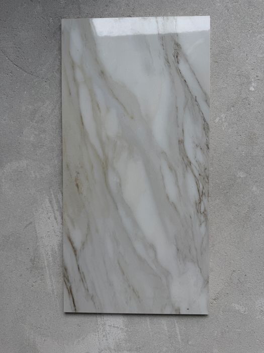 Faianta aproximativ 40 mp