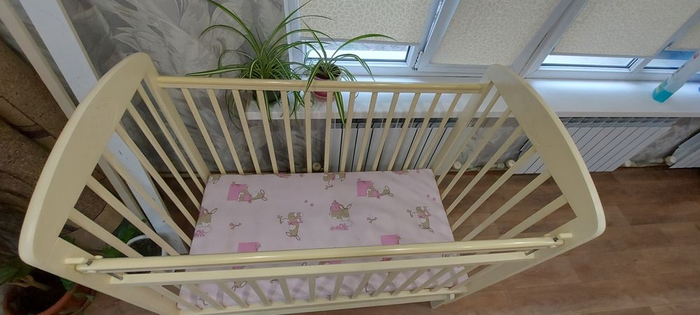 Манеж детский из натурального дерева