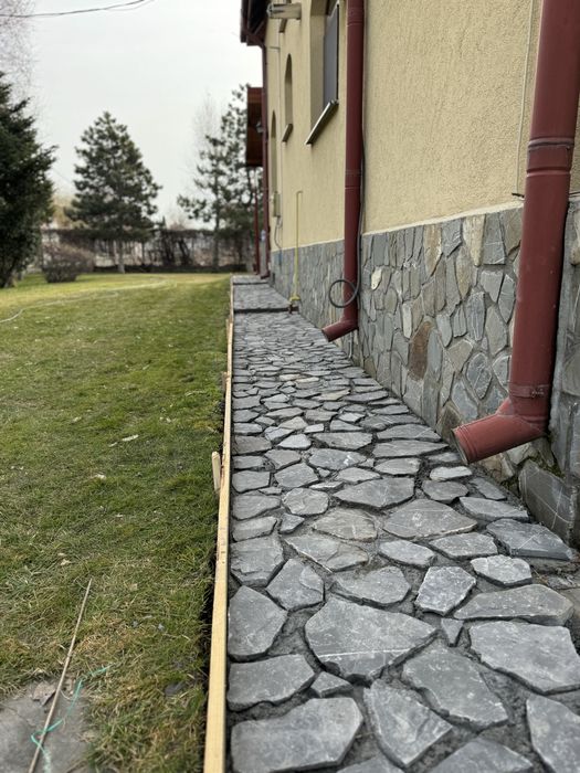 Vand piatra decorativa si montez