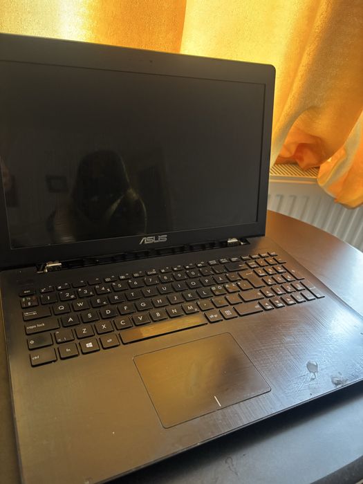 Laptop Asus x553m