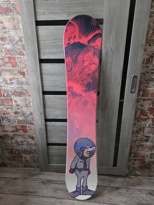 Доска сноуборд .