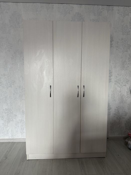 шкаф 120х200х50см