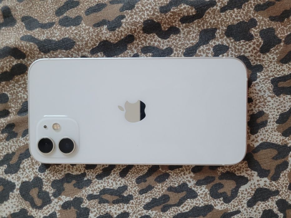 Iphone 12 impecabil