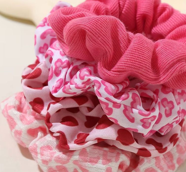 Ластици за коса (Крънчи), стилни, цветни и елегантни