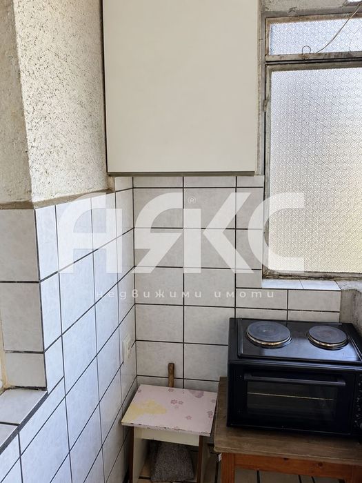 Едностаен апартамент под наем в кв. Люлин 10. МЕТРОСТАНЦИЯ В БЛИЗОСТ!