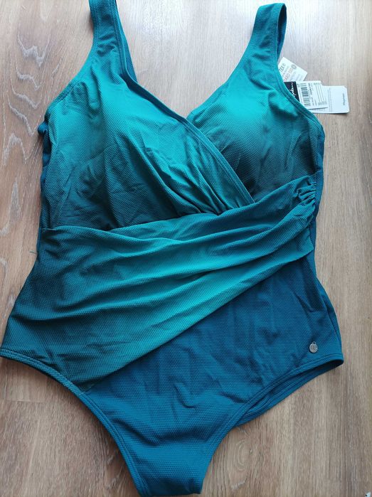 Нови голям размер 4ХЛ/ бански рокля и цели