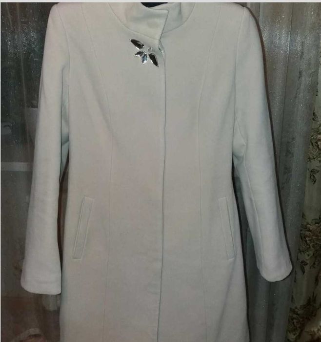 Продам пальто в хорошем состоянии.