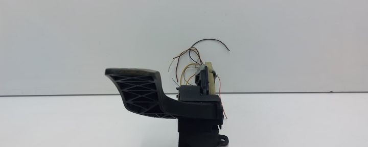 Pedala acceleratie  2m519f836ac Ford Focus prima generatie