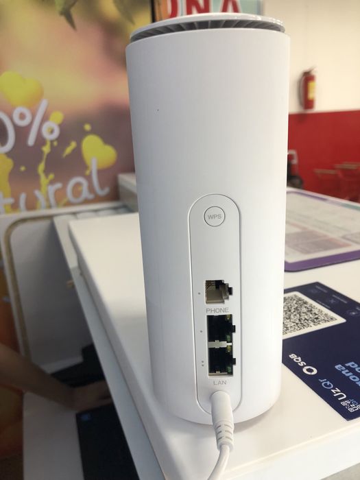Wi-fi роутер ZTE G5B + год бесплатного интернета