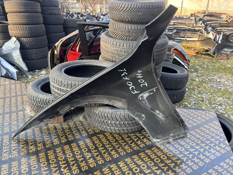 Калник БМВ Ф30 Ф31/BMW F30 F31