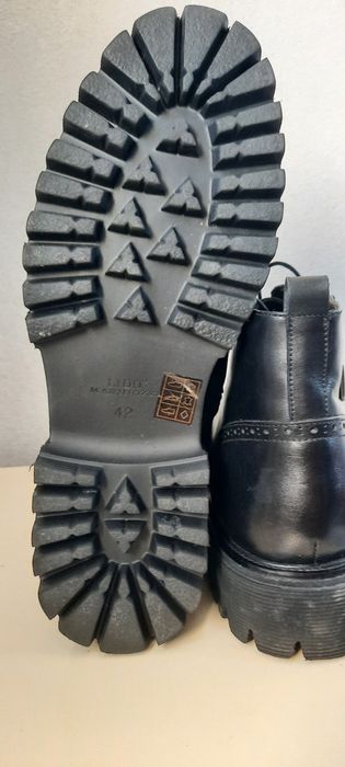 Зимние кожанные ботинки