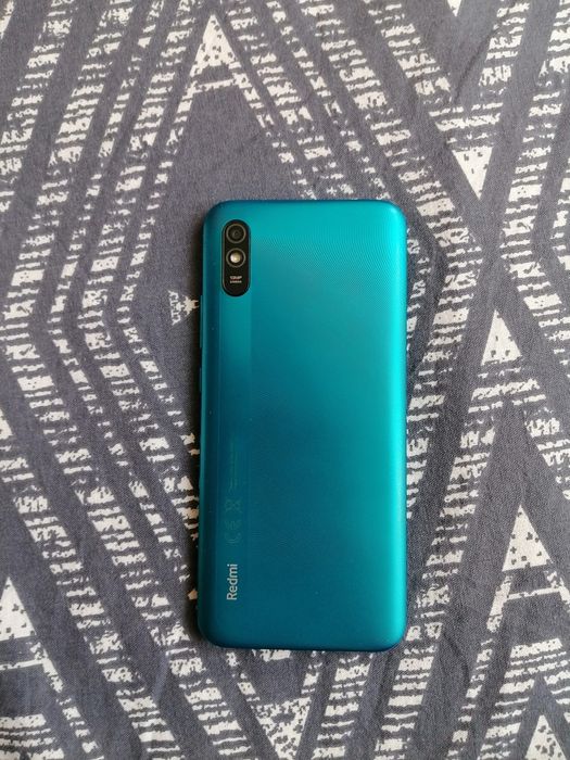 Продам Redmi 9A в отличном состоянии