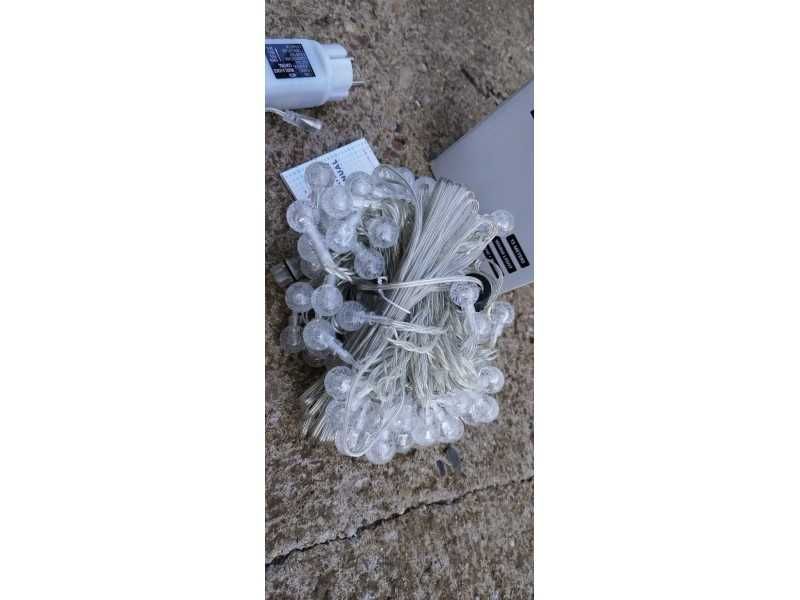 ЛЕД светлинна верига 15 метра с дистанционно на ток, външни