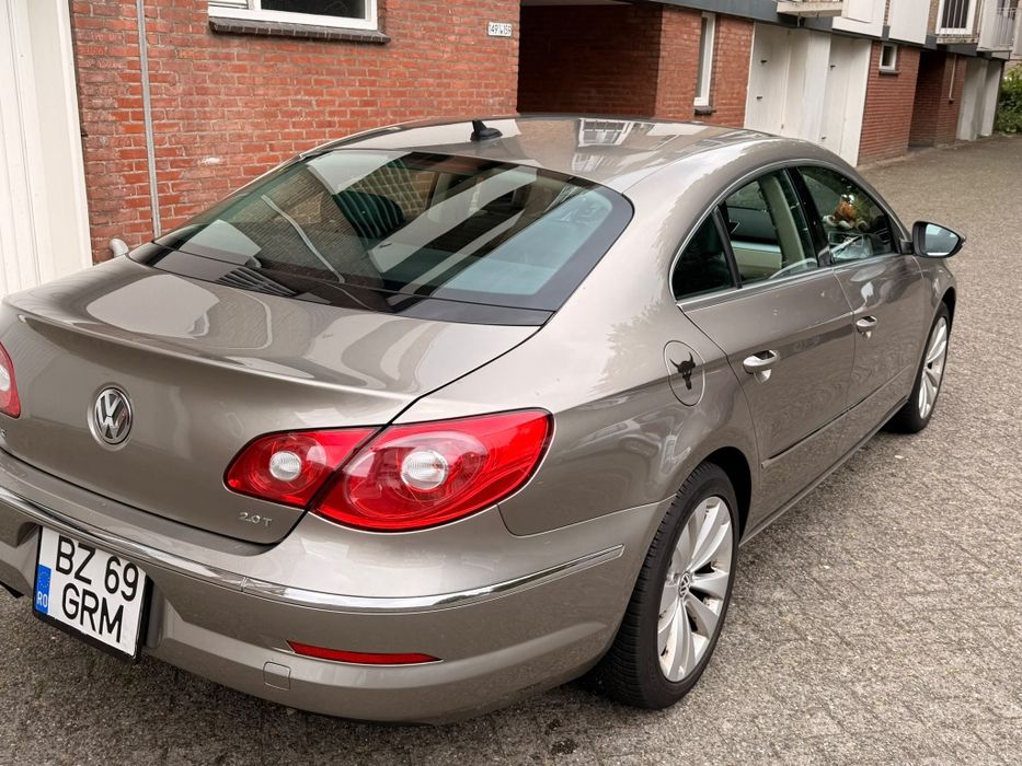 Vând Volkswagen Passat cc benzină
