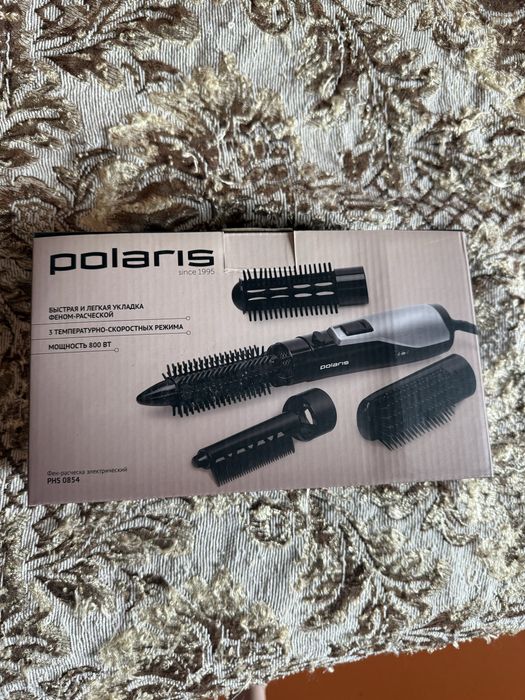 Фен с насадками для укладки