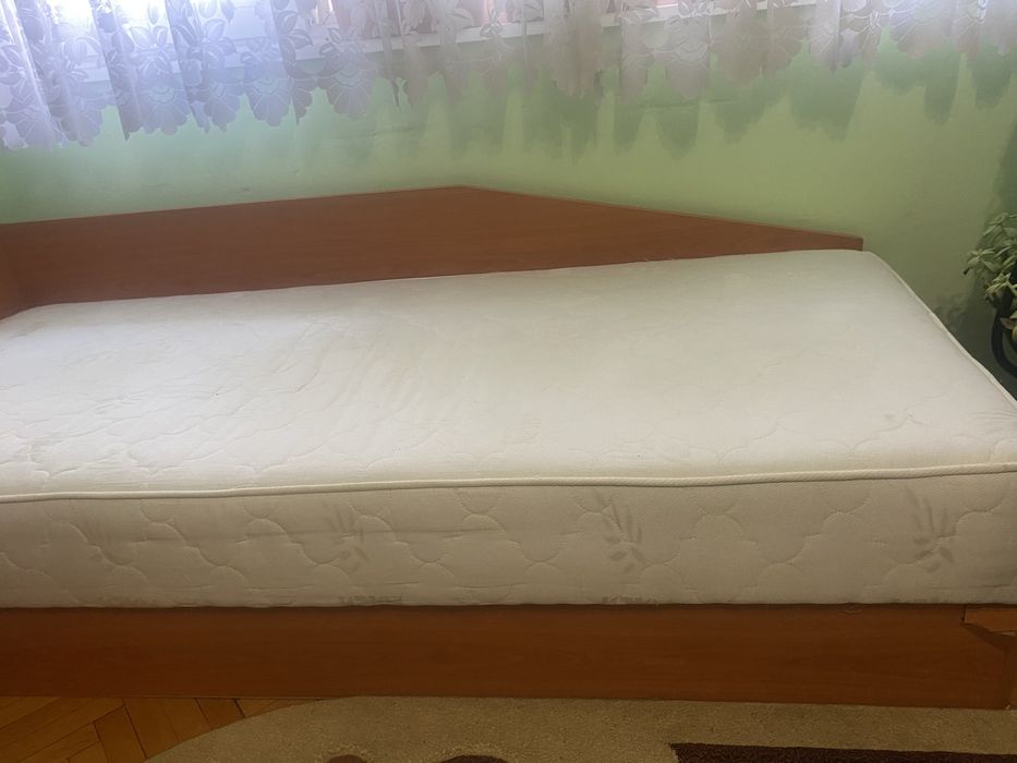 Легло с матрак 190/85 см