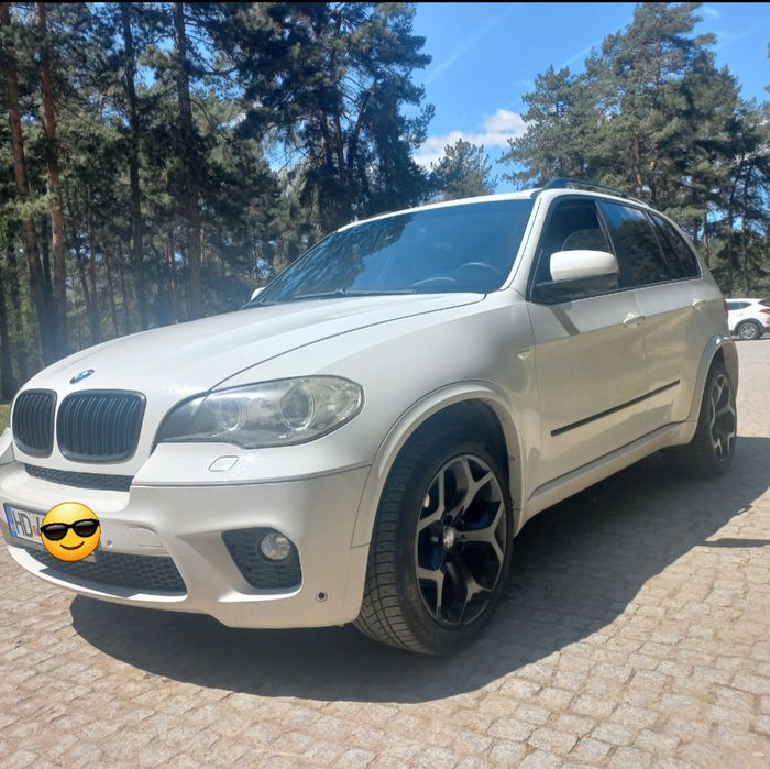 BMW X5  DRIVE 30D 4×4 vând, schimb.