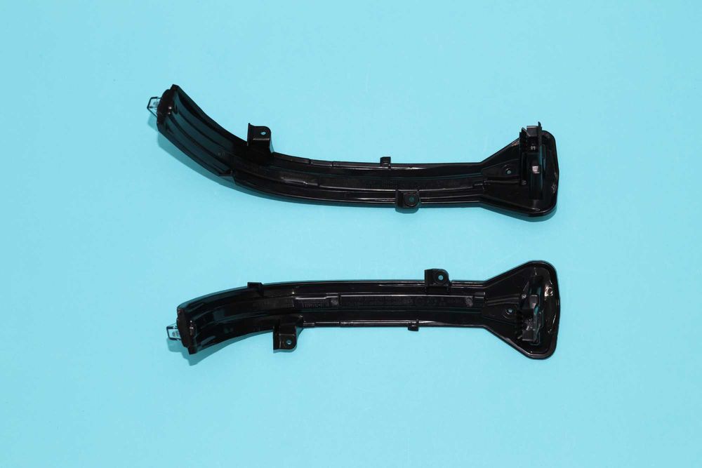 Semnalizare, rama oglindă BMW G11,G12,G15G20,G30,G31,G32,F90,F91,F92