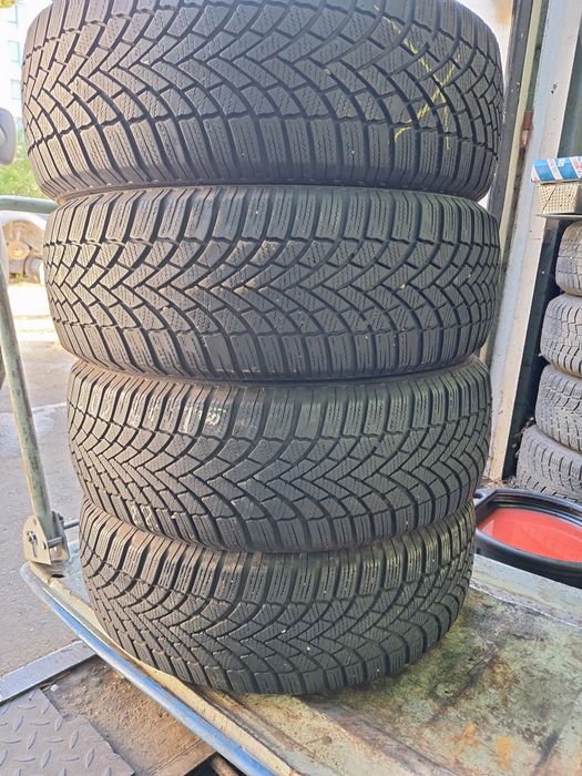 Зимни гуми 205 60 16 Bridgestone blizzak lm005