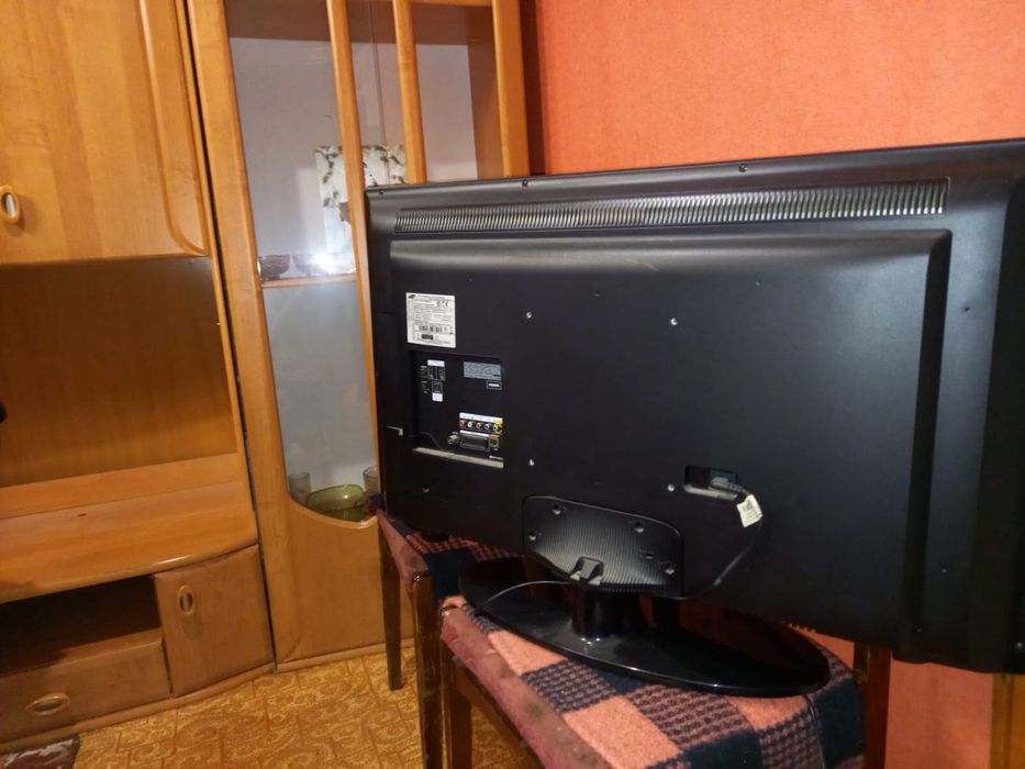 Телевизор самсунг