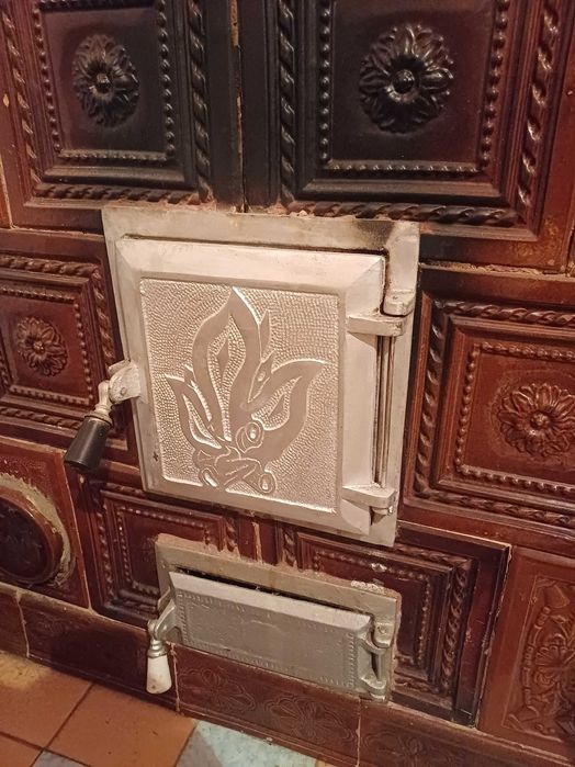 Vand Sobă de Teracotă. Maramures