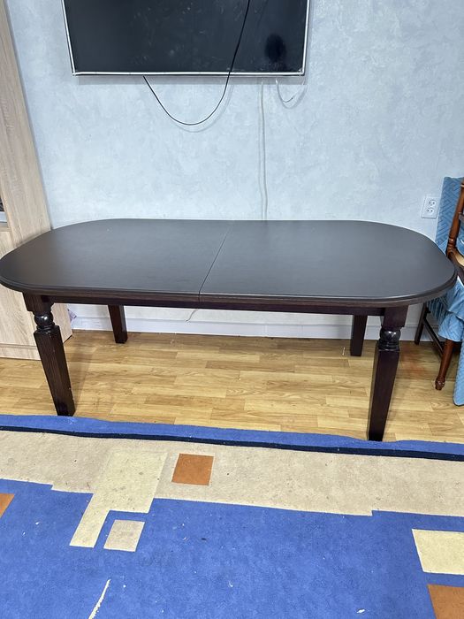 Продам большой стол