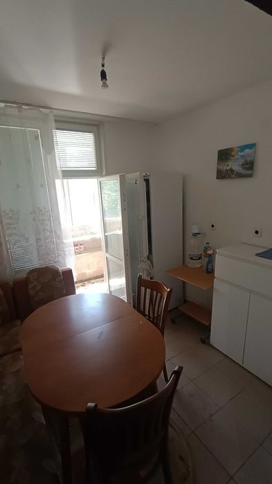 Продавам 47кв. Монолит Казанлък