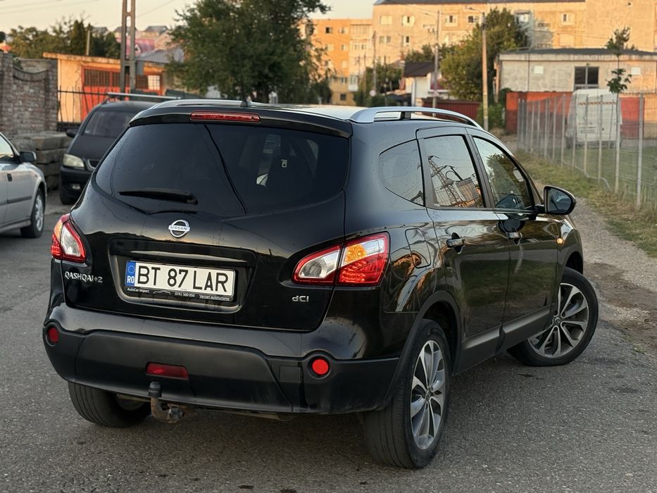 Nissan qashqai 2+